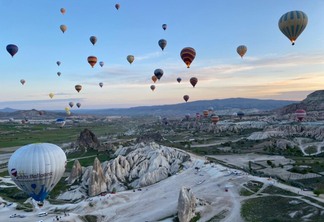 Passeio de balão na Turquia. 