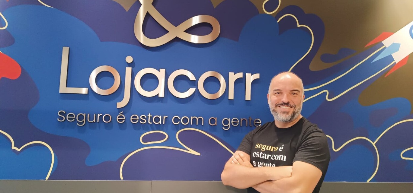 Eduardo Cordeiro, gestor da Unidade Curitiba Água Verde Eduardo Cordeiro, gestor da Unidade Curitiba Água Verde