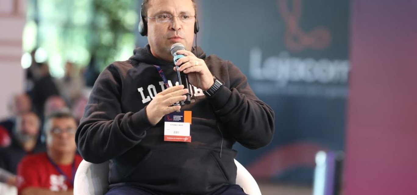 Stênio Max Fernandes de Freitas Stênio Max Fernandes de Freitas