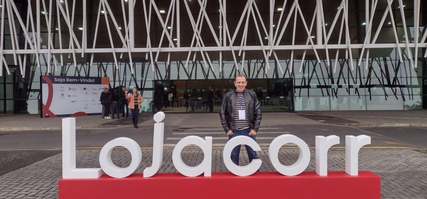 Maurício Martins Maurício Martins