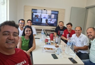 Reunião fígital Reunião fígital